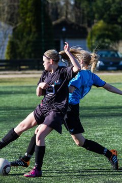 Bild 332 - B-Juniorinnen SV Henstedt-Ulzburg - MTSV Olympia Neum�nster : Ergebnis: 0:4
